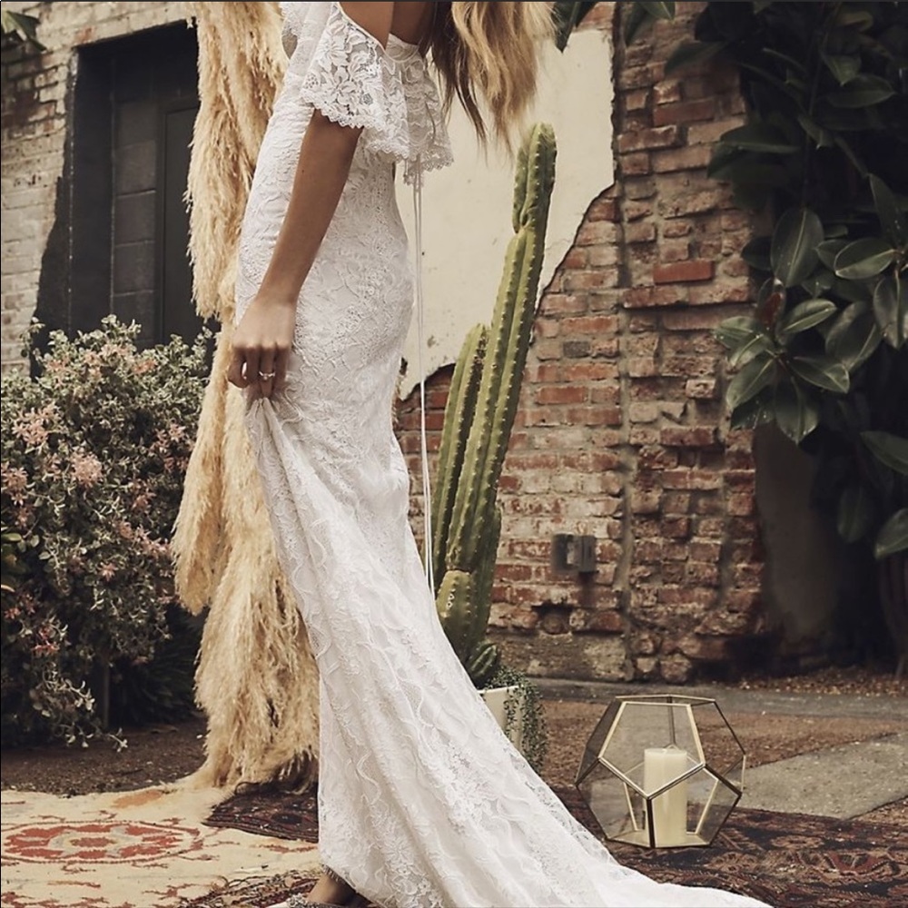 Galina Cold Shoulder Wedding Dress Boho bride gown